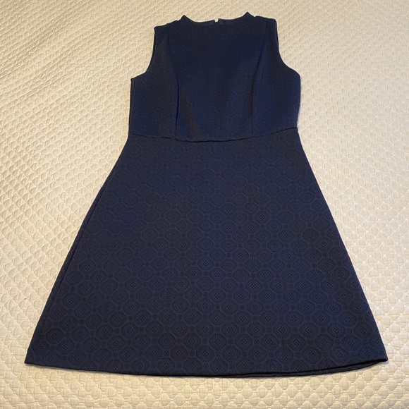 Loft Aline dress. Navy blue patten. Size 6. - Picture 1 of 7